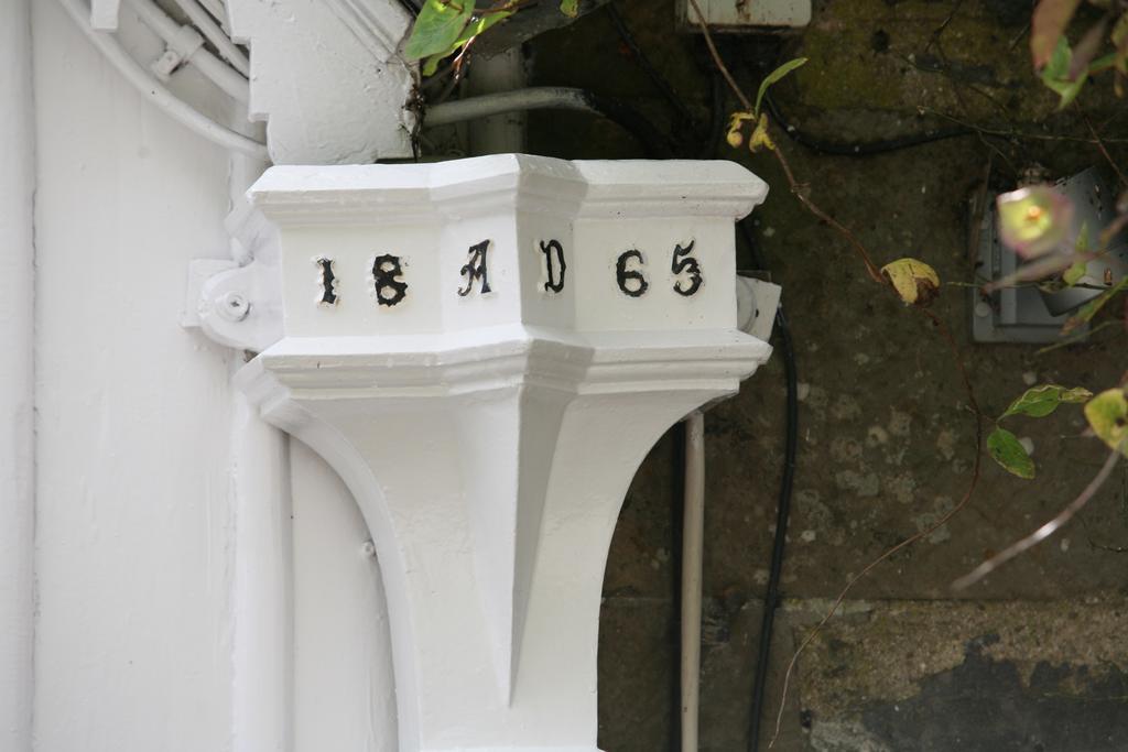 Columba House Hotel คิงยูซี ภายนอก รูปภาพ
